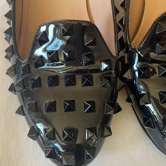 EUC Rare Valentino Garavani Rock Stud Pump 38 1/2 - Picture 2 of 9